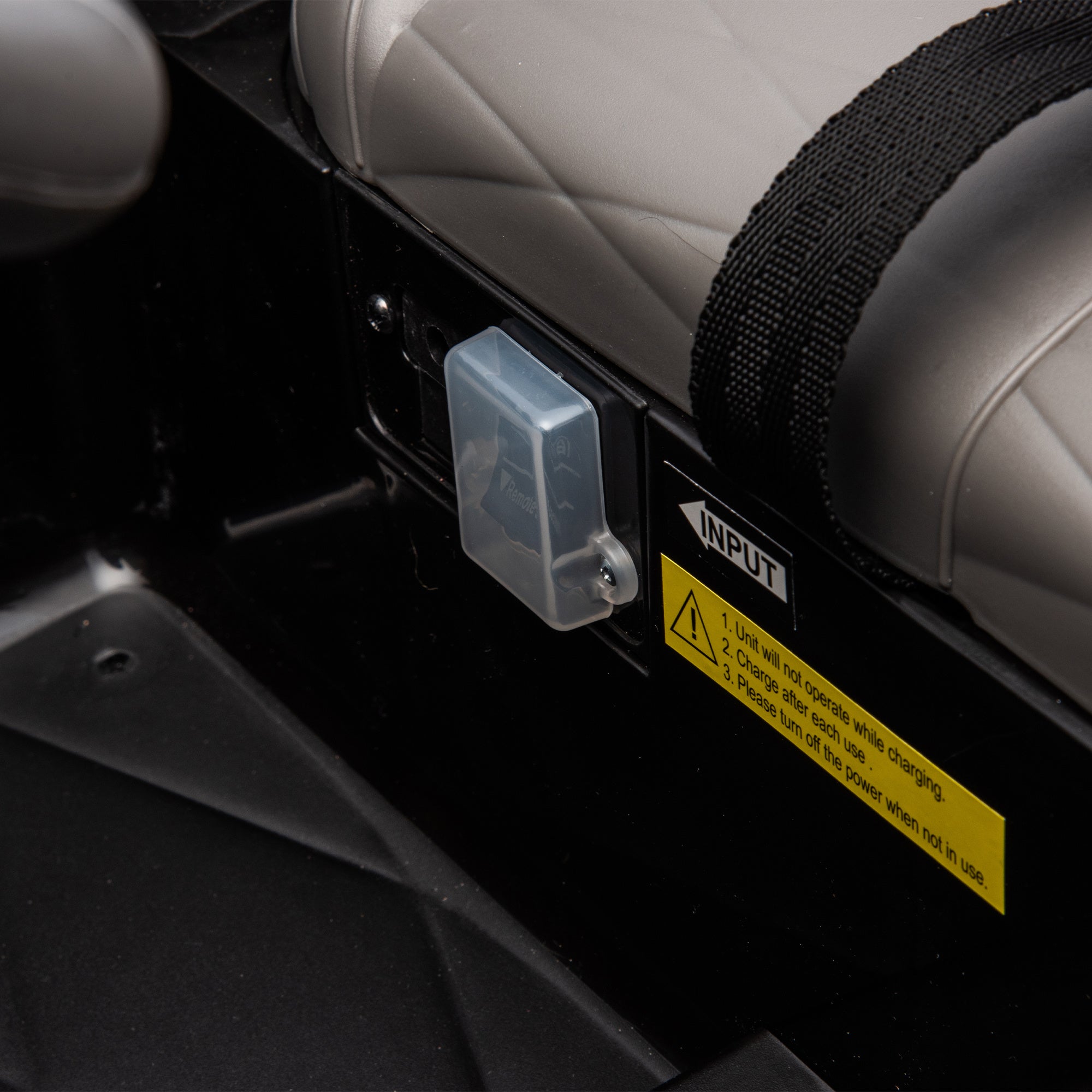 Bentley Mulsanne 12V 7A Kids Ride-On Car with Remote Control (black)