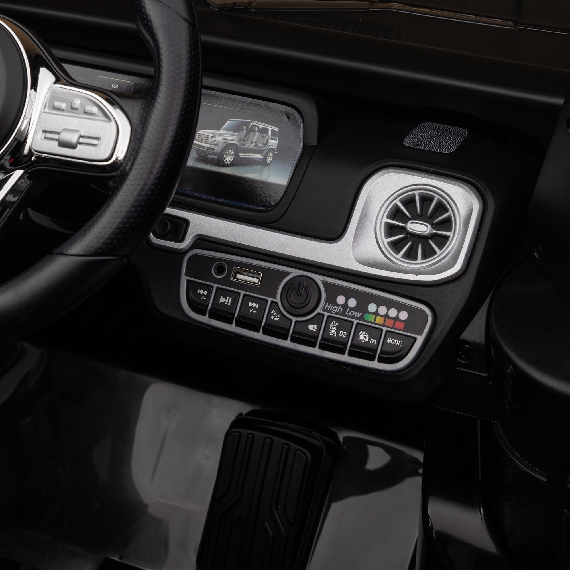 Mercedes-Benz G500 24V Kids Ride-On Car with Remote Control (black)