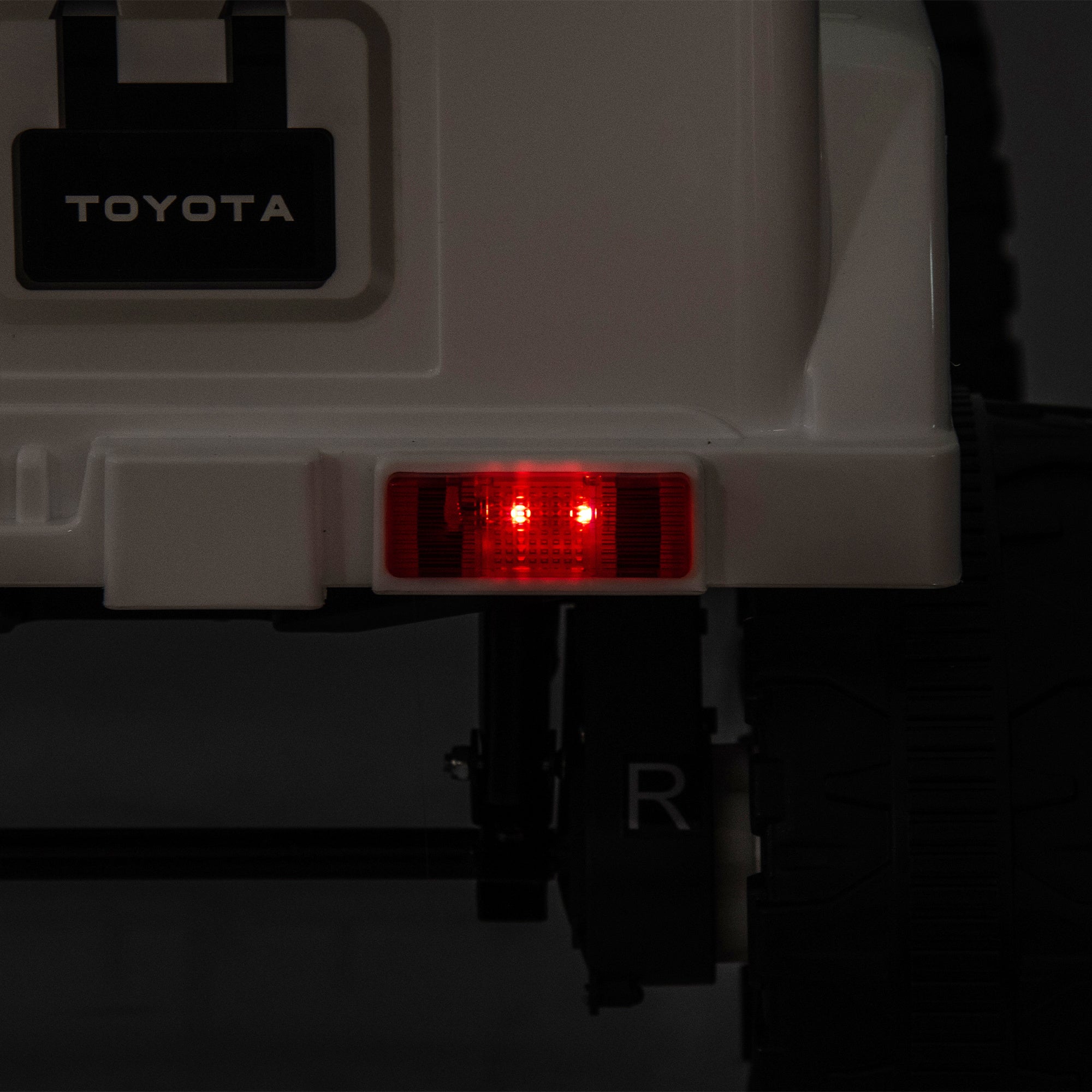 Toyota FJ Cruiser 12V Kids Ride-On Car with Remote Control